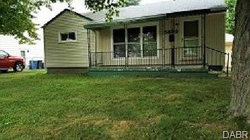 1st image of 5833 Hendon Ave