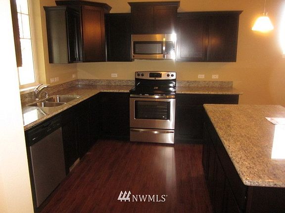 2nd image of 4524 Fairweather Street NE