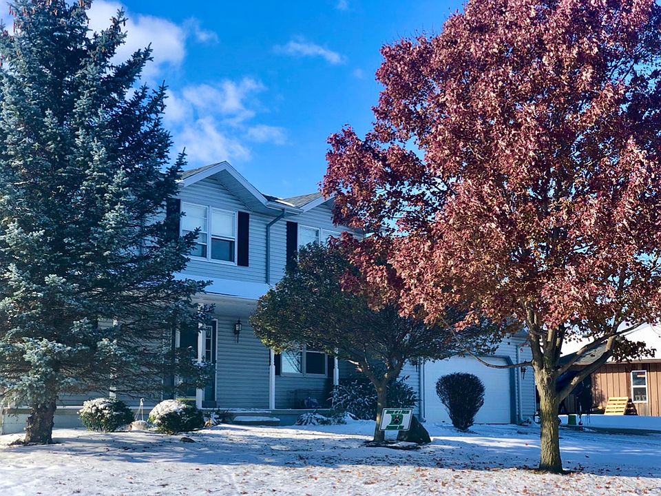 1st image of 703 Harvest Ln
