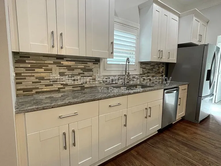 149 Dahlgren St SE — Photo 46