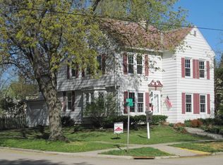 414 Maple St, Fort Atkinson, WI 53538