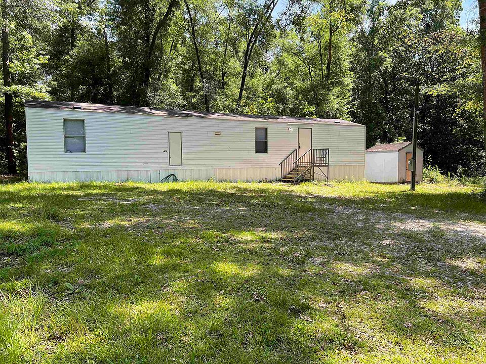 1st image of 180 Dogwood Ln