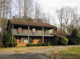 628 Highland Ave, Cornelia, GA 30531