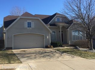 9603 S 28th Ave, Bellevue, NE 68147