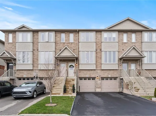 23 Edenrock Dr, Hamilton, ON L8E 0G6