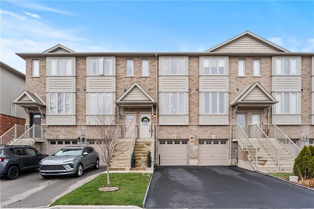 23 Edenrock Dr photo 1