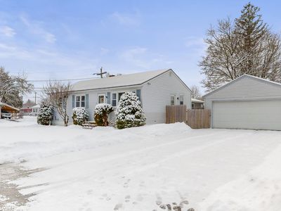 16 Orchard Circle, Lewiston, ME, 04240