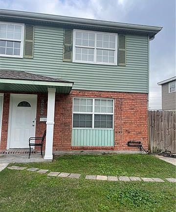 2nd image of 2421 Octavia Dr