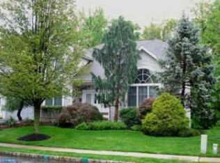 12 Lavender Dr, Princeton, NJ 08540