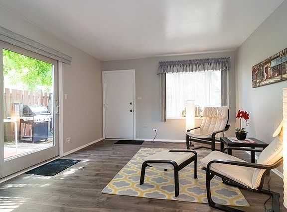 4th image of 1790 Marquette Ln #5684