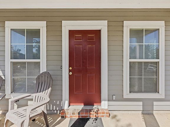 3rd image of 645 Greenlaw Pl