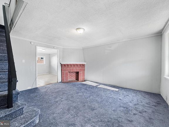 4th image of 7139 Greenwood Ave
