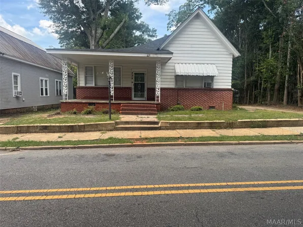 338 Hickory St, Greenville, AL 36037