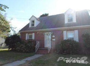 233 S Washington St, Snow Hill, MD 21863