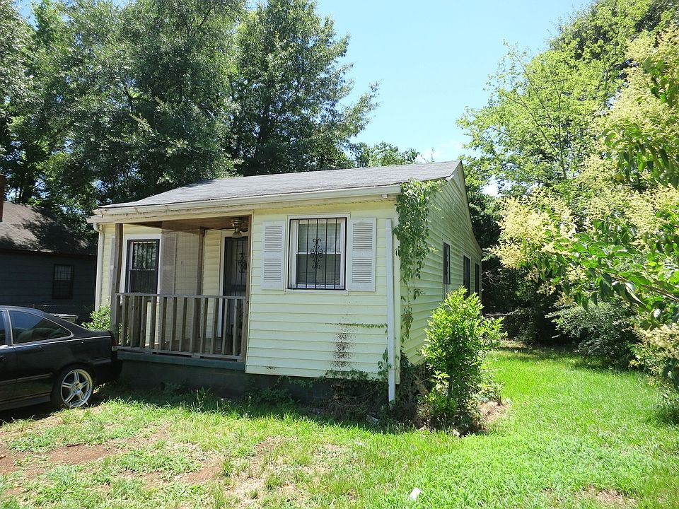 2nd image of 8 Ingleside Vlg