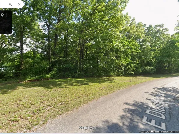 2205 E Diamond Lake Dr, Horseshoe Bend, AR 72512
