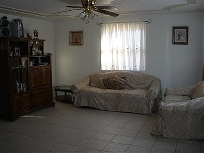 5th image of 741 Fairway Dr