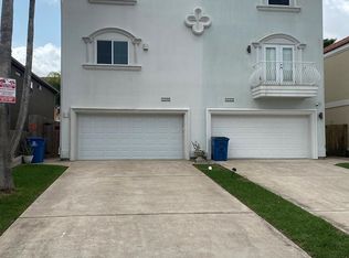 111B E Red Snapper St, South Padre Island, TX 78597
