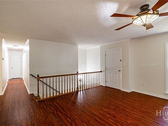 2nd image of 182 Woodberry Drive