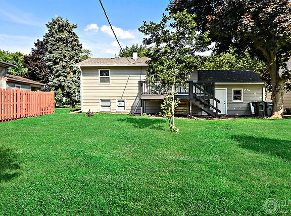 2nd image of 3517 Winhaven Dr