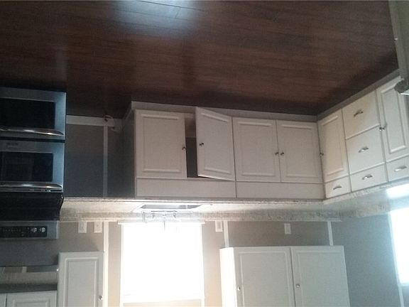 4th image of 3853 Argonne St