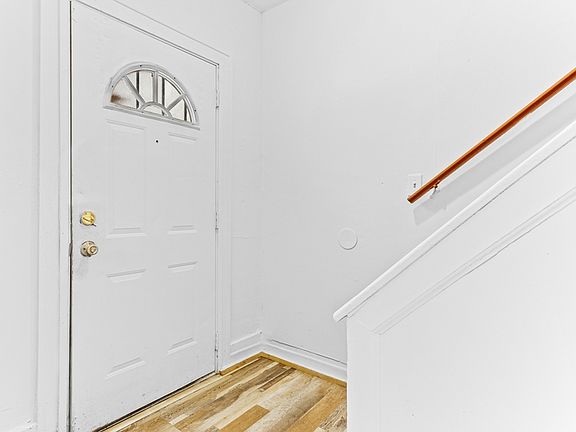4th image of 15379 Monte Vista St