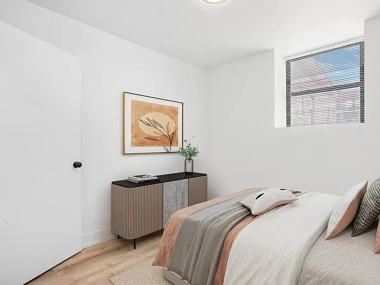 2219 N Hamilton Ave #6 — Photo 20
