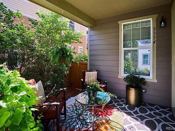 2nd image of 3334 Valentia Street