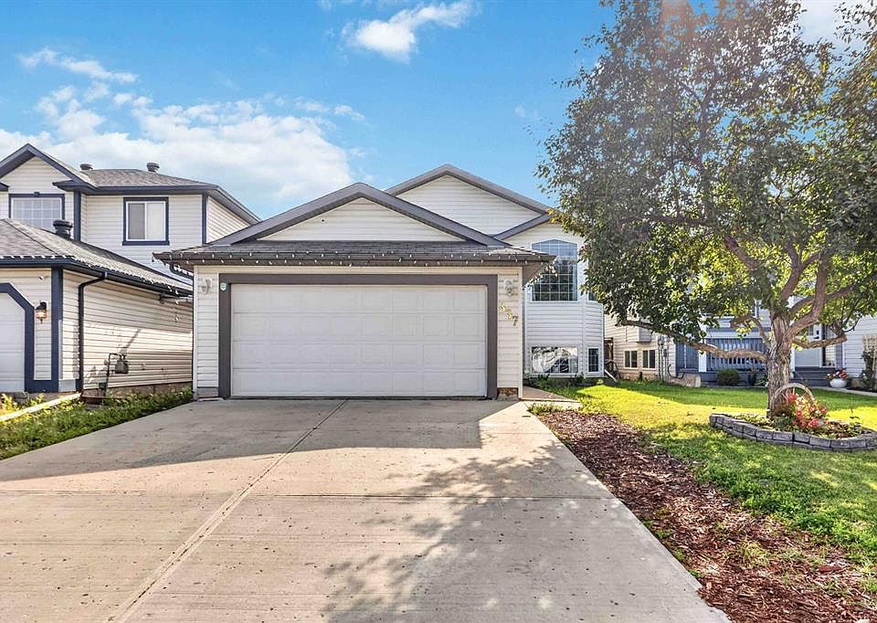 1st image of 337 E Diefenbaker Dr