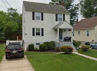 3041 Parktowne Rd, Parkville, MD 21234