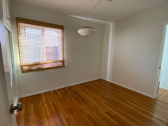 4th image of 5838 Jamieson Ave