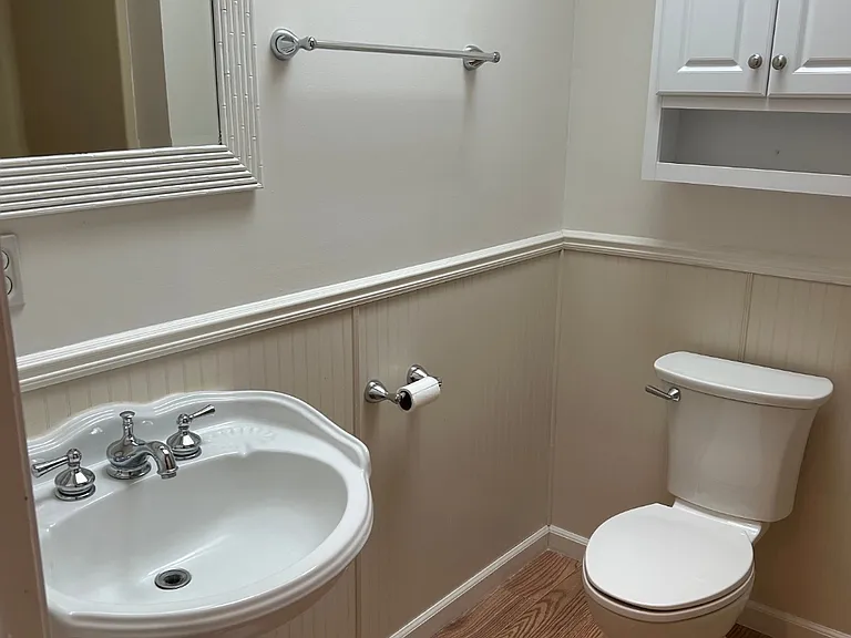 4801 Westport Dr — Photo 6