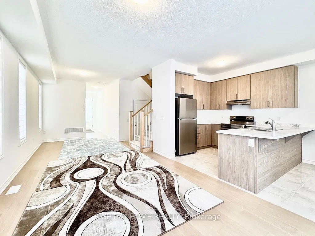 3 bed, $2,750 — Photo 4
