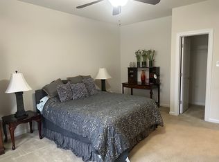 8445 Loxton Cir, Charlotte, NC 28214