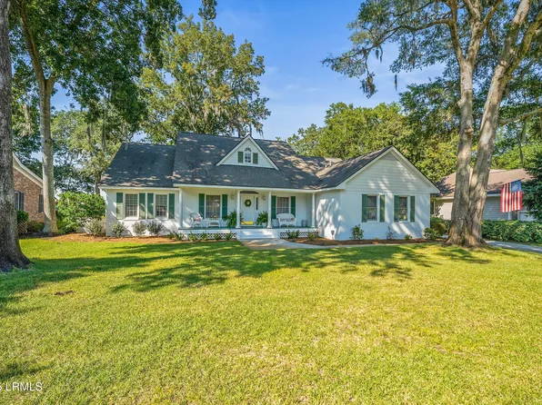 369 Cottage Farm Dr, Beaufort, SC 29902