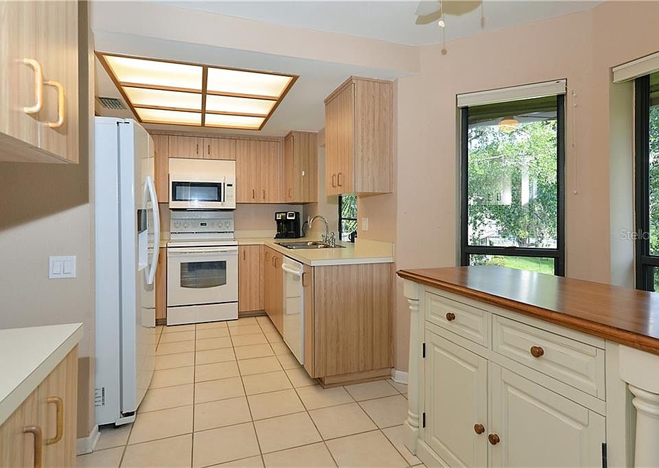 1st image of 3071 Landmark Blvd APT 1406