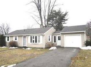 64 Elizabeth Rd, Billerica, MA 01821