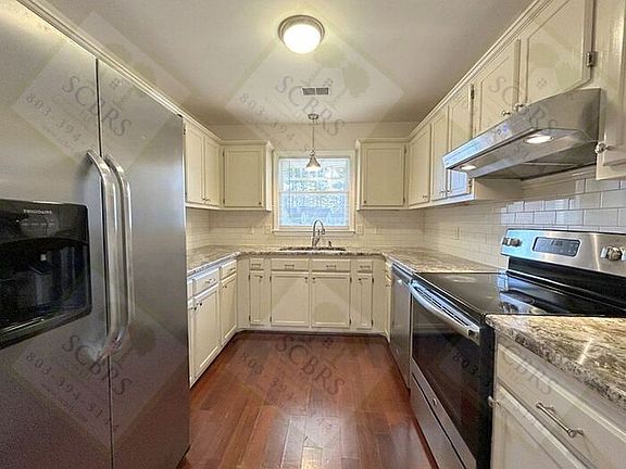 4th image of 13 Tomafield Ct