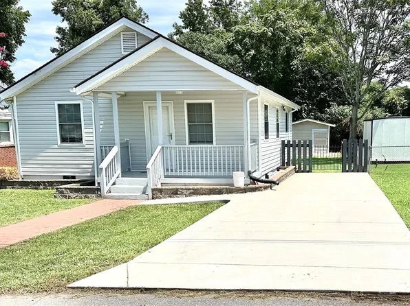 302 Ford St, Cramerton, NC 28032