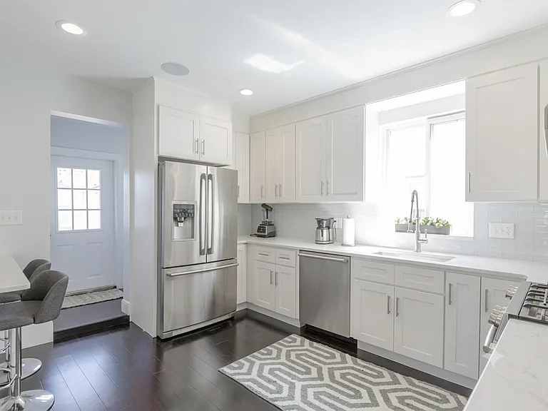 301 Savin Hill Ave #1 — Photo 2