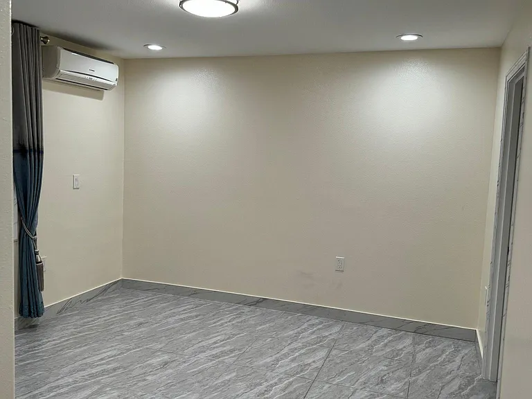 1769 Akahi St #B — Photo 10