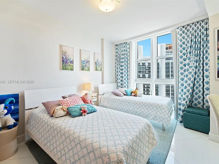 18201 Collins Ave #5201 — Photo 23