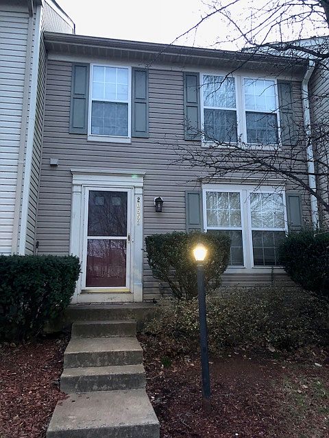 Priced 2 Sell Great Location