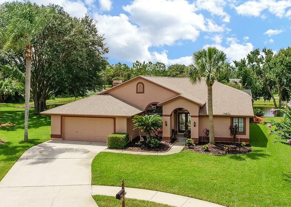 1st image of 966 Cobblestone Ln