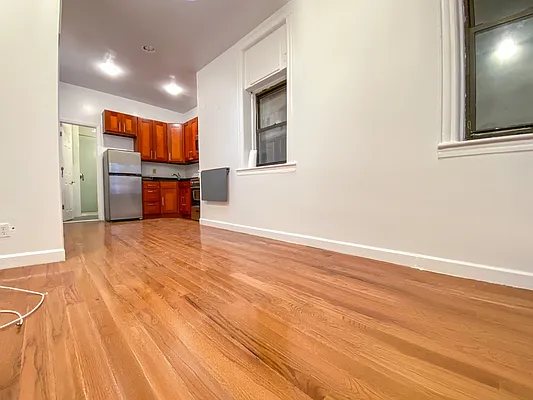 Rented by Bond New York | media 2