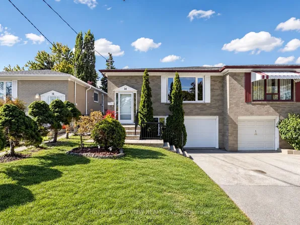 14 Crispin Cres, Toronto, ON M2R 2V7