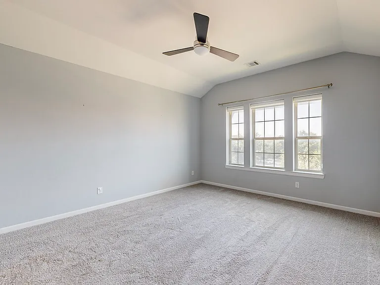 123 Palacio St — Photo 24