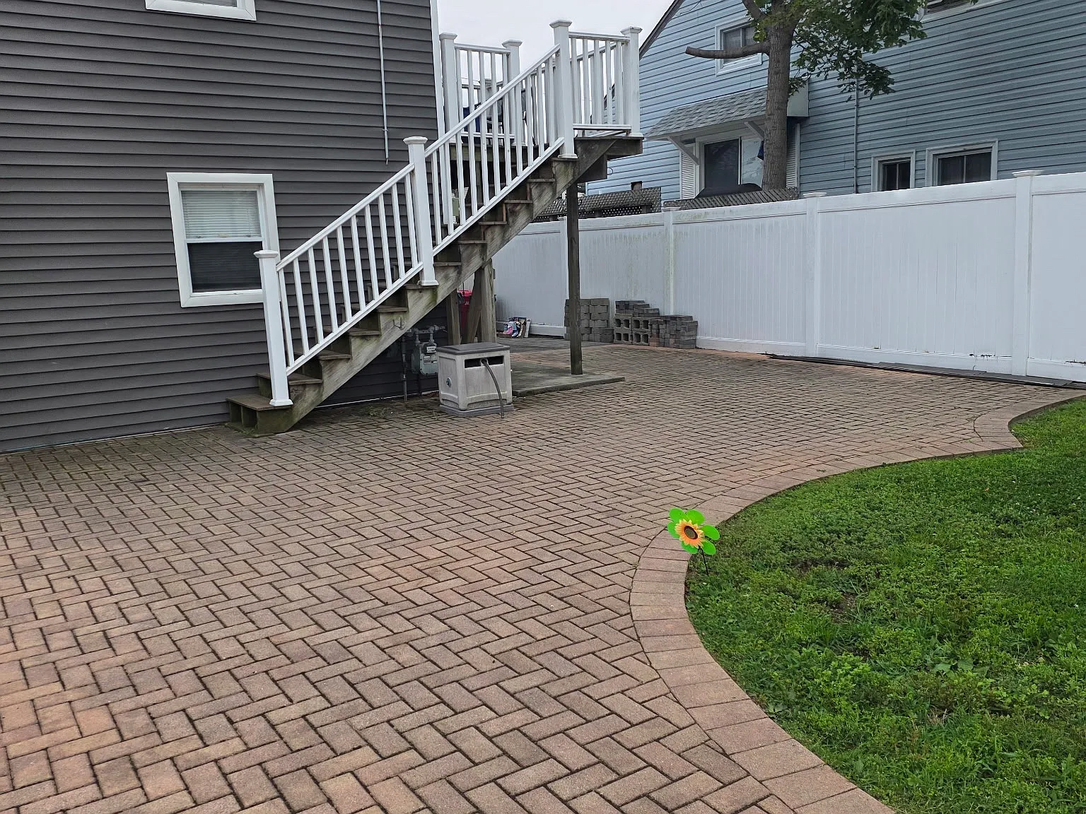 Hamilton Ave, Island Park — Photo 2