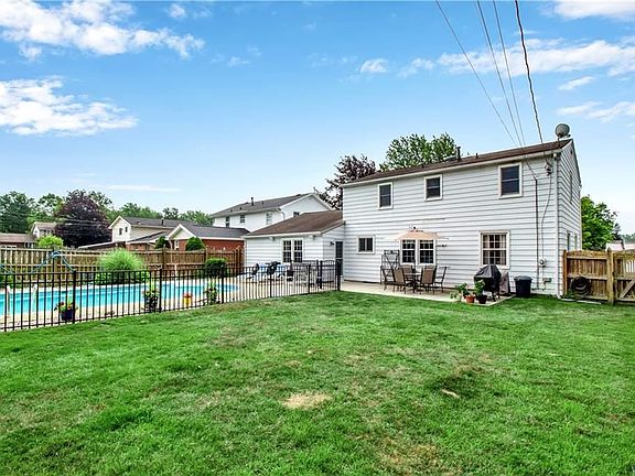 4th image of 104 Brianwood Dr