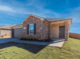 4008 Canyon Ridge Ln, Mustang, OK 73064